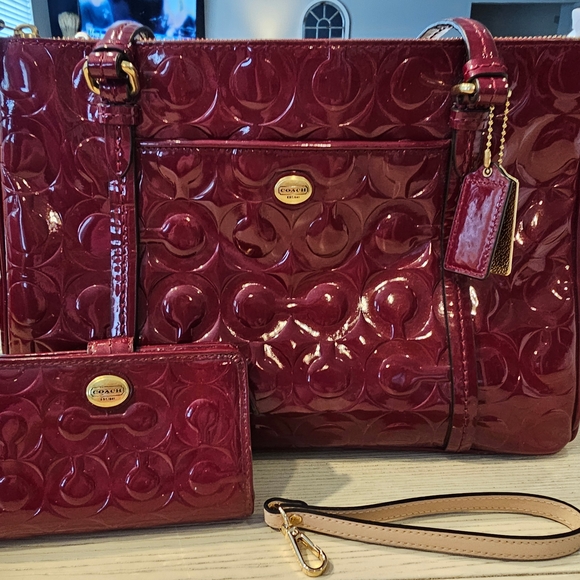 Coach Burgundy Patent Leather Tote and Wallet Set - Picture 1 of 14